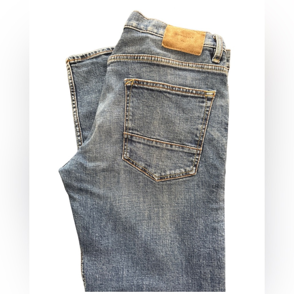 EUC Quiksilver Men's Regular Fit Jeans